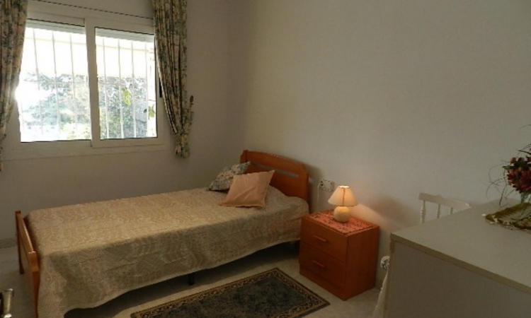 Вилла ROSA BLANCA с бассейном, расположенная в урбанизации Льорет Блау в 6 км от Льорет де Мар Вилла ROSA BLANCA с бассейном, расположенная в урбанизации Льорет Блау в 6 км от Льорет де Мар