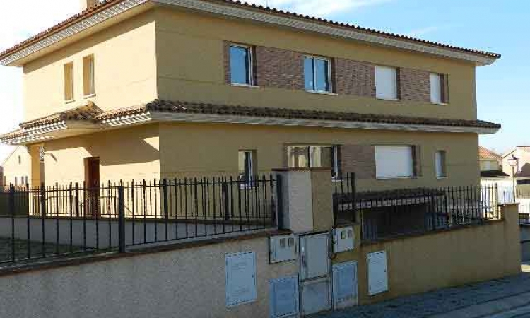 Коттедж в урбанизации Mas Flassia, в тихом жилом районе города Видререс (Vidreres) Коттедж в урбанизации Mas Flassia, в тихом жилом районе города Видререс (Vidreres)