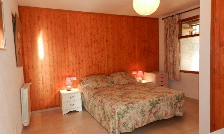 Вилла PRIMAVERA с бассейном, расположенная в урбанизации Льорет Верт в 5 км от Льорет де Мар Вилла PRIMAVERA с бассейном, расположенная в урбанизации Льорет Верт в 5 км от Льорет де Мар