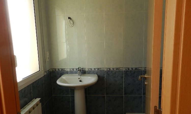 Коттедж в урбанизации Mas Flassia, в тихом жилом районе города Видререс (Vidreres) Коттедж в урбанизации Mas Flassia, в тихом жилом районе города Видререс (Vidreres)